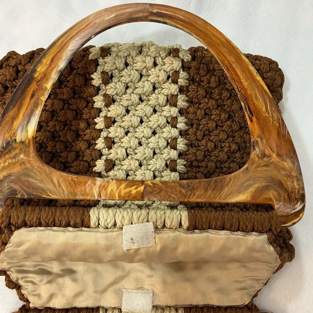Vtg 70s Macrame Handbag Artisan Lucite Handle Brown Cream Lined Handmade Resort